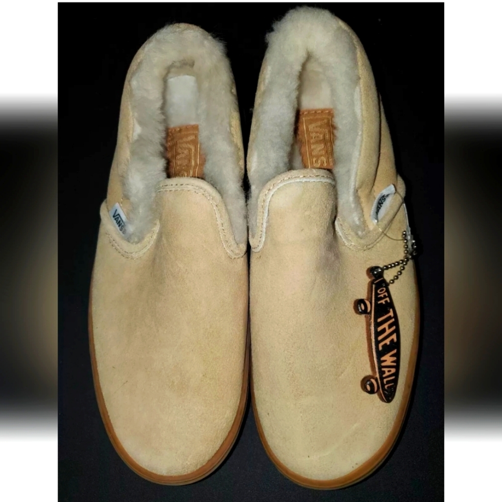 Girls Vans Size 4.5 Slip On